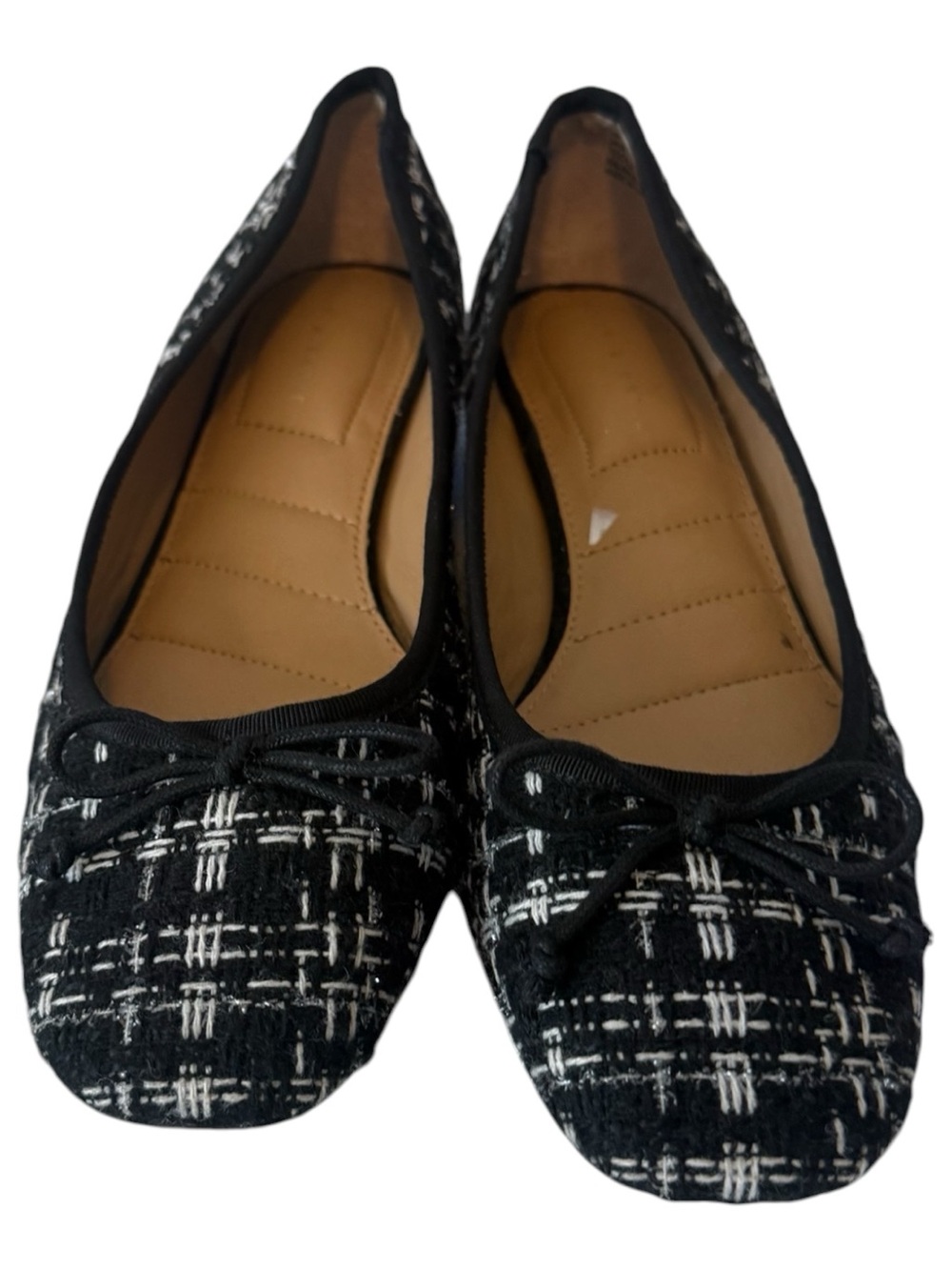 Kelly & Katie Black Tweed Ballet Flats Size 8.5 Bow Block Heel Chanel - Picture 6 of 12